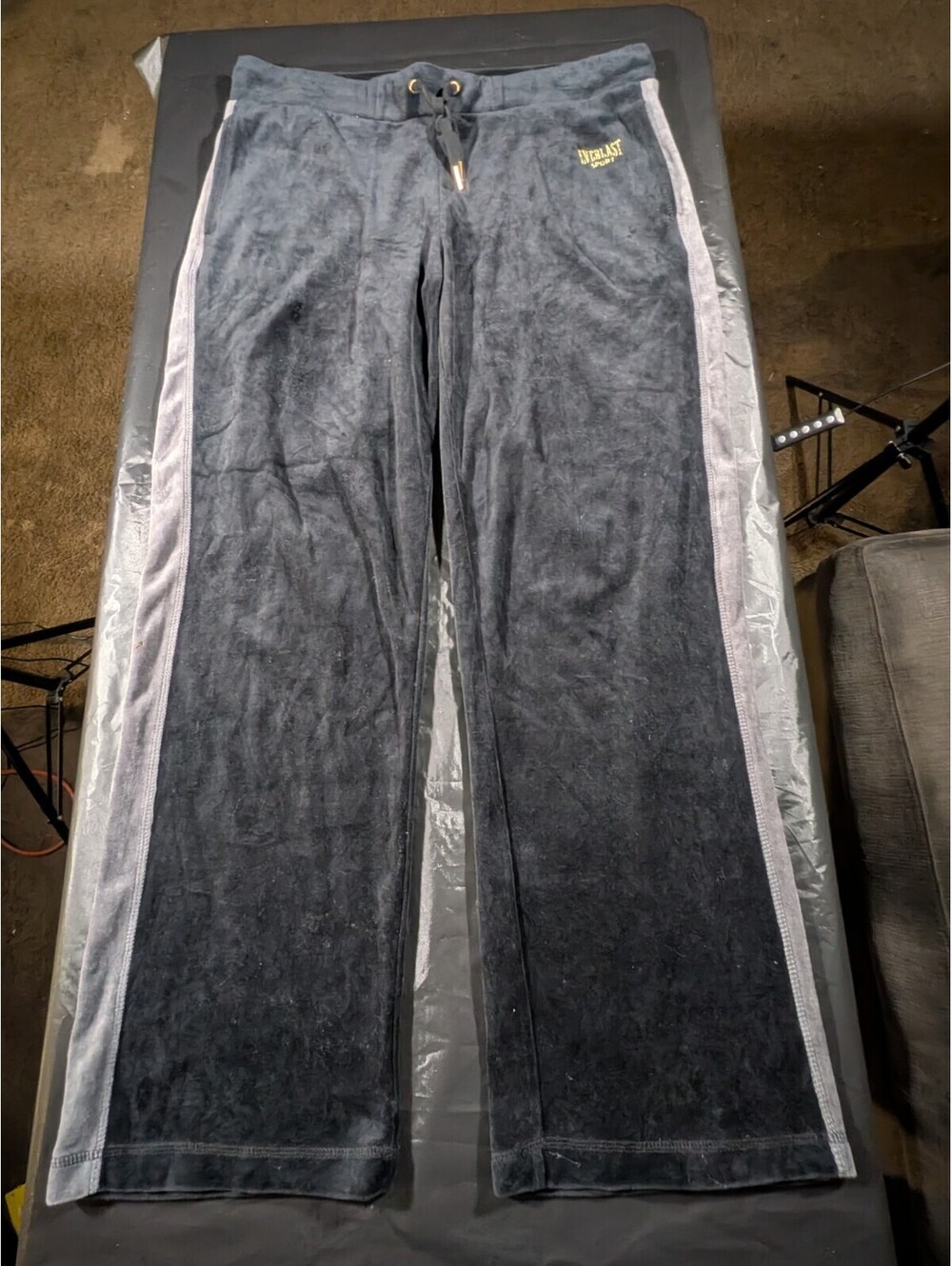 Ladies Active Pants Velour Size L Black/ Gray Everlast Joggers Sweats